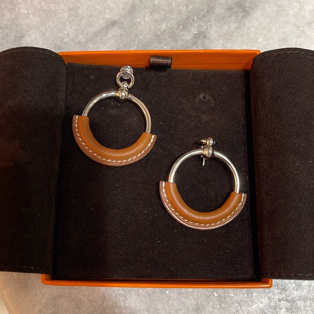 Authentic Hermes Loop Earrings, brand new, never worn